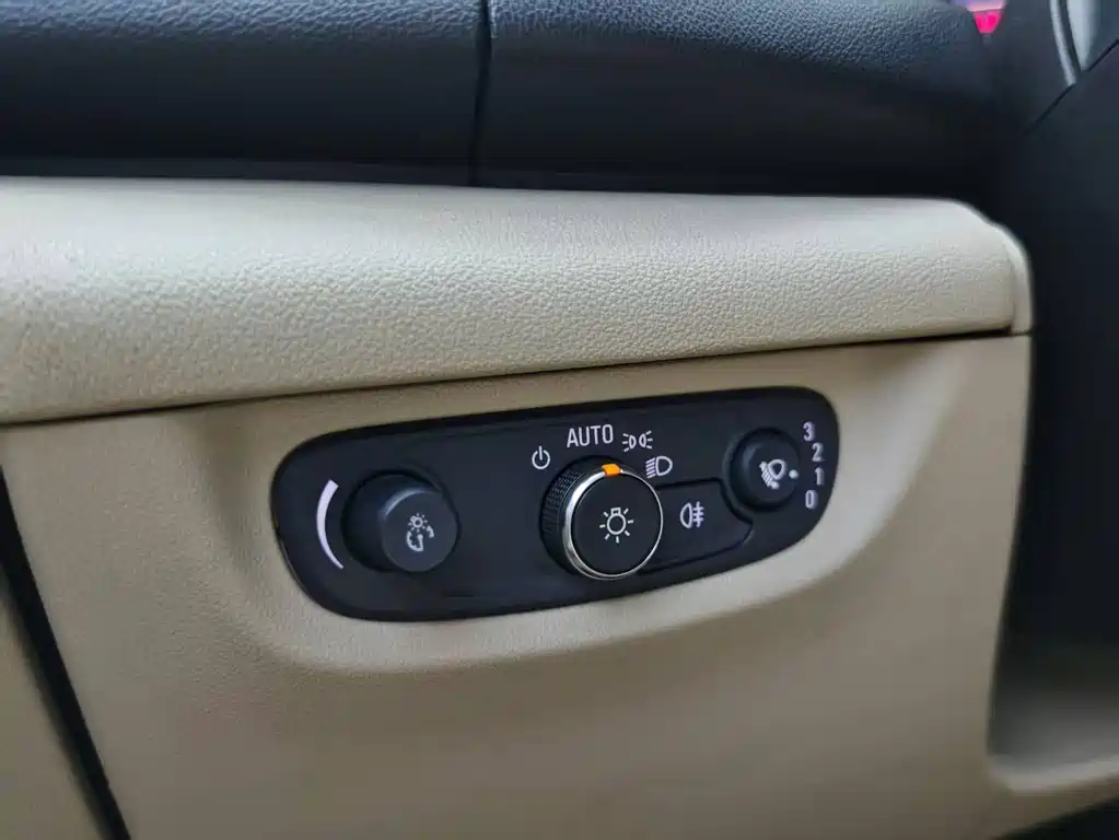 Buick Regal 2021 — фото 14