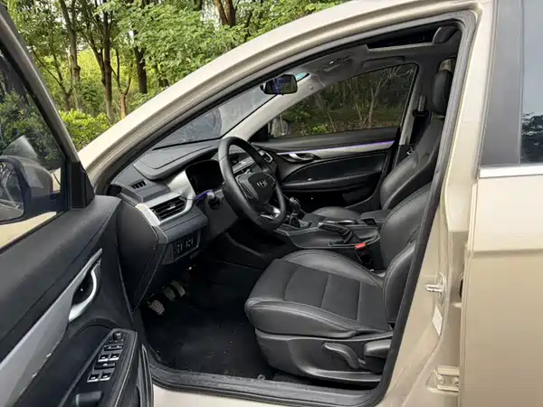 Geely Emgrand 2020