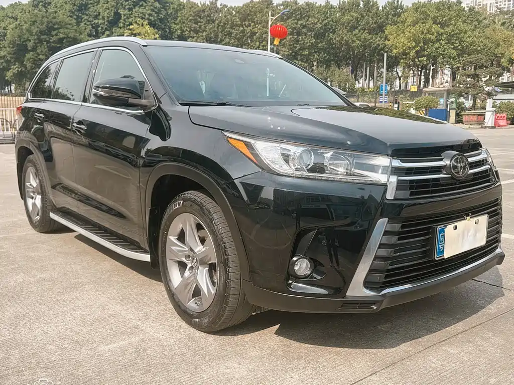 Toyota Highlander 2020 — фото 19