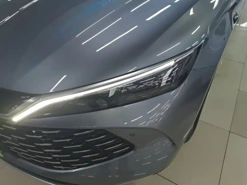 BYD Qin L 2025 — фото 24