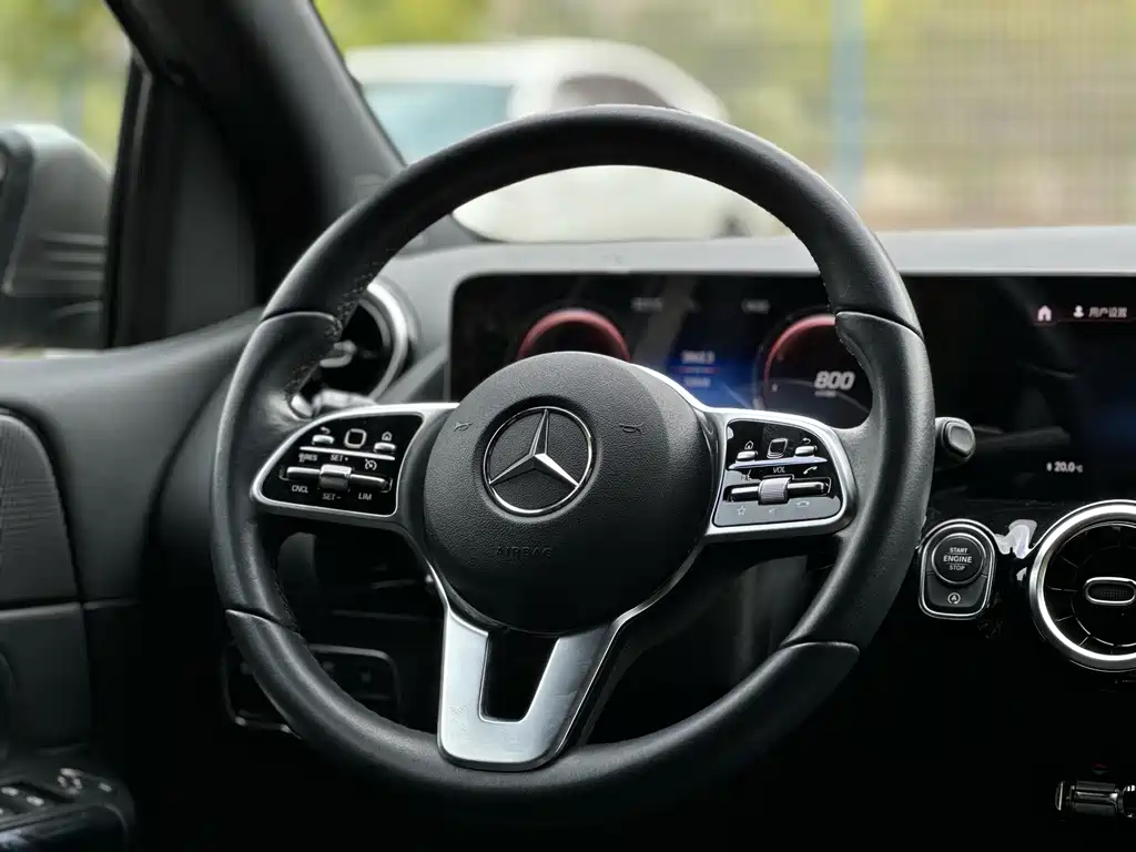 Mercedes-Benz B-Class 2020 — фото 17