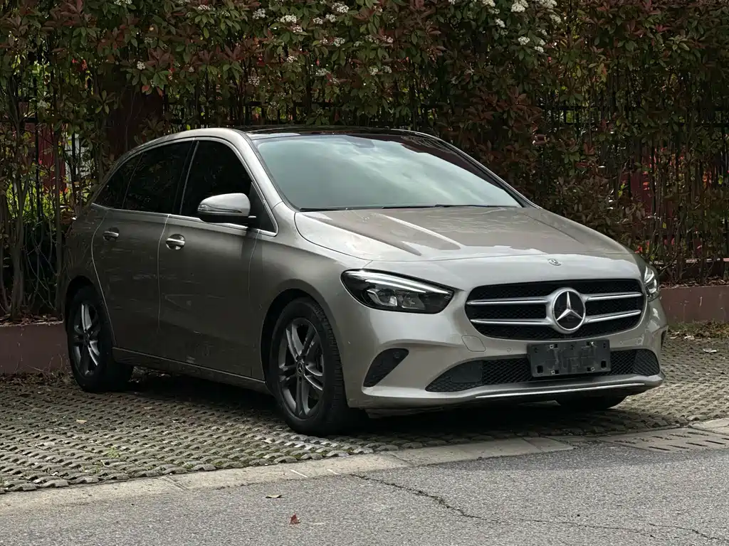 Mercedes-Benz B-Class 2020 — фото 3