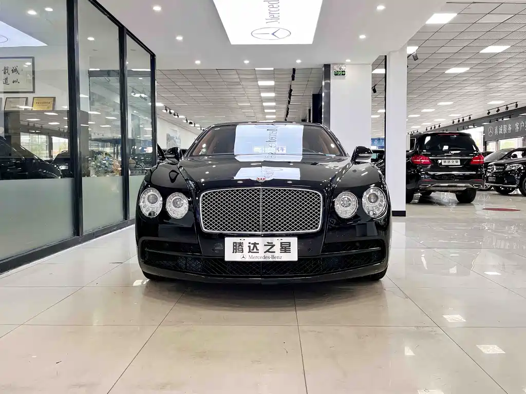 Bentley Flying Spur 2015 — фото 2