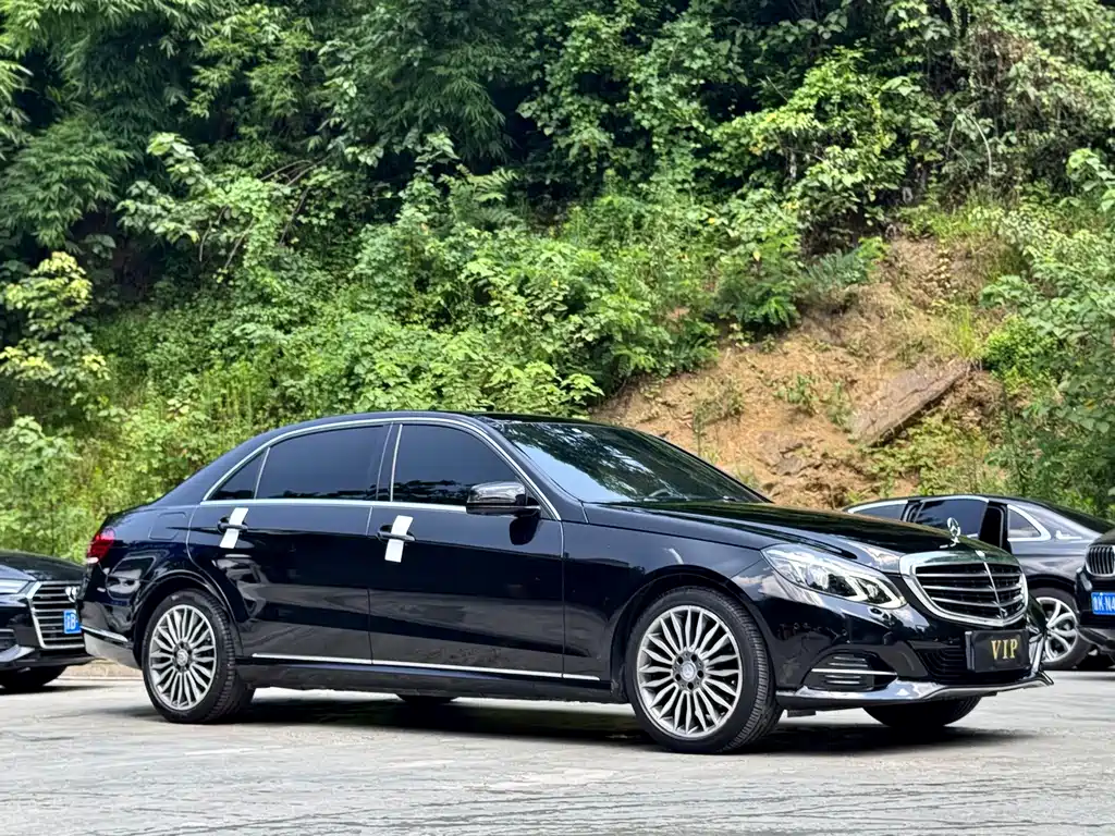 Mercedes-Benz E-Class 2015