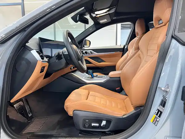 BMW i4 2023