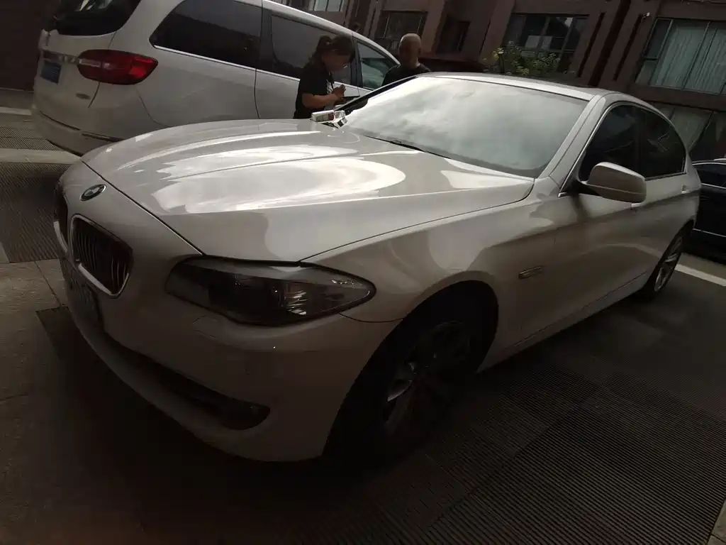 BMW 5 Series 2012