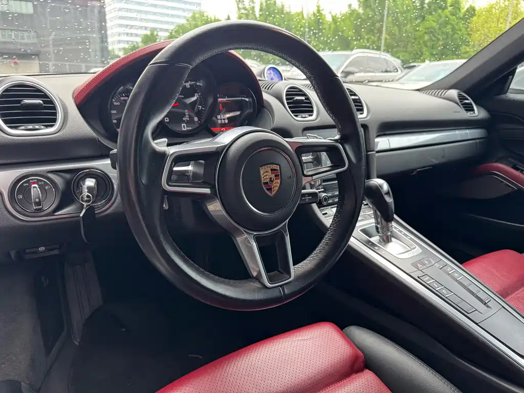 Porsche 718 2017 — фото 18