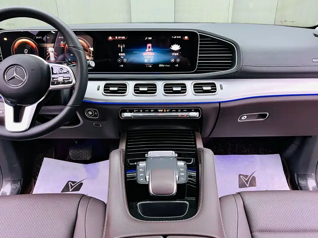 Mercedes-Benz GLE 2023 — фото 12