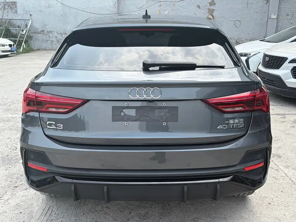 Audi Q3 Sportback 2022 — фото 4