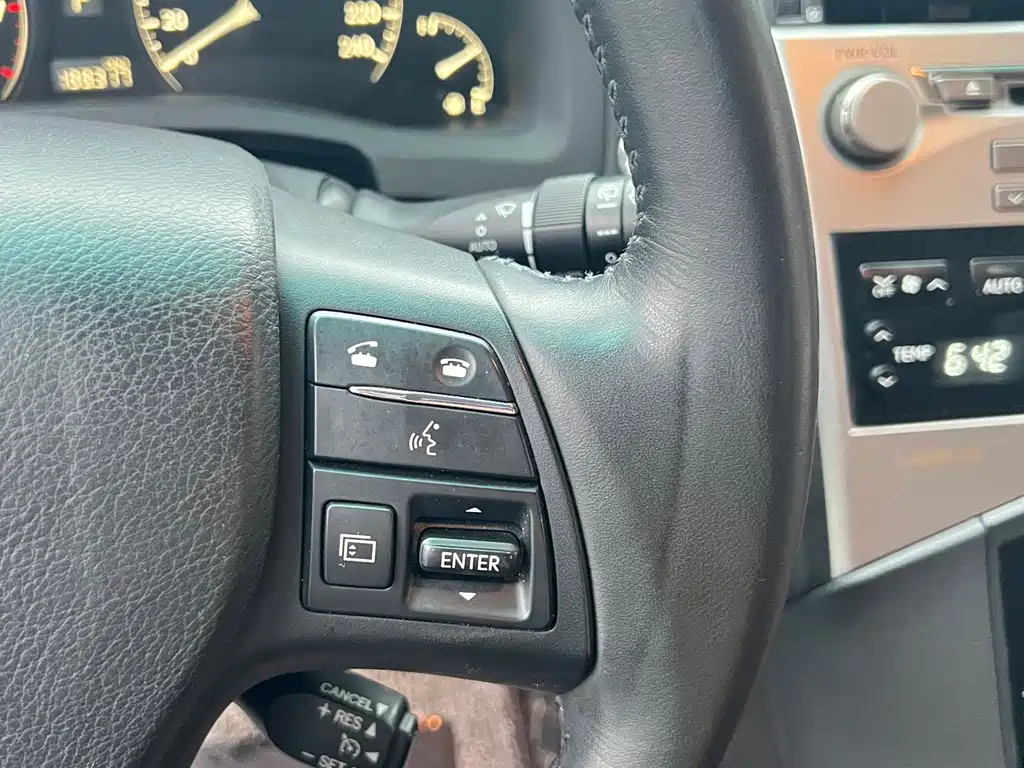 Lexus RX Classic 2012 — фото 29