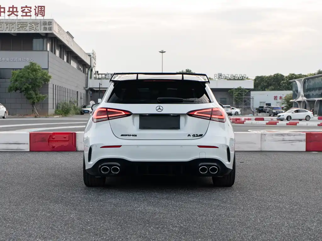 Mercedes-Benz A-Class AMG 2020 — фото 3