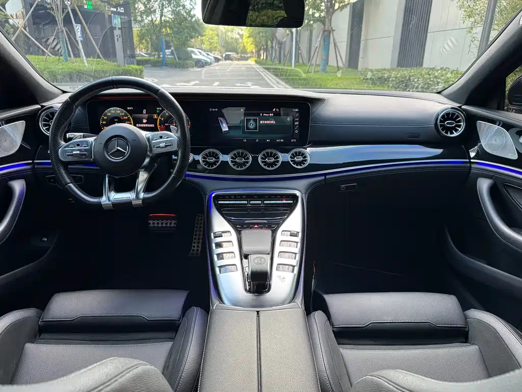 Mercedes-Benz AMG GT 2019 — фото 7