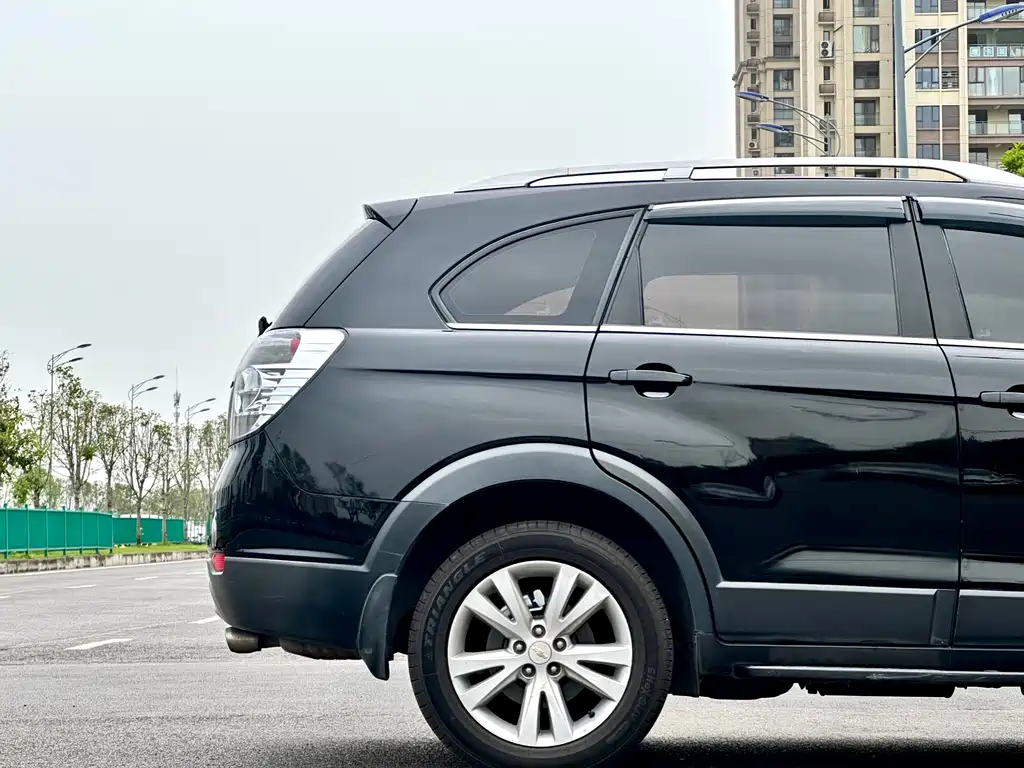 Chevrolet Captiva 2015 — фото 10