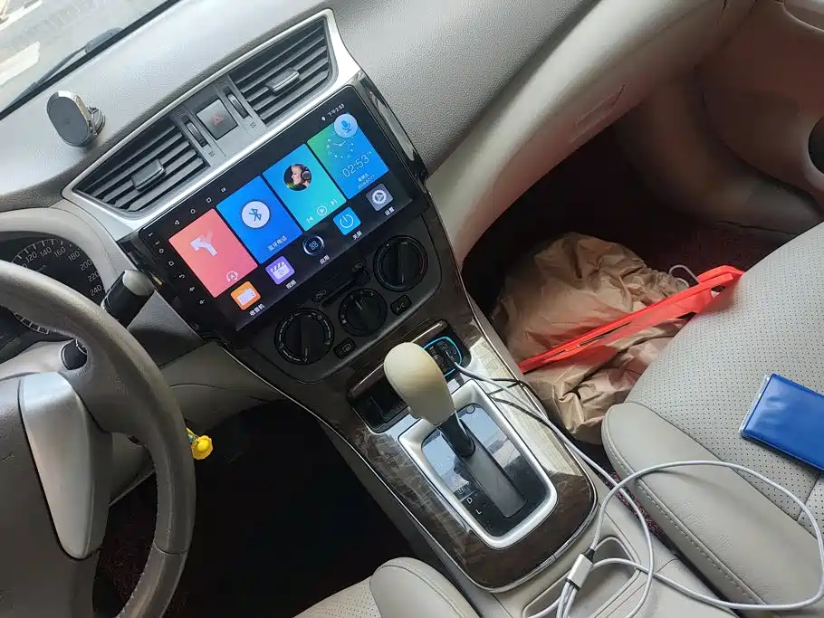 Nissan Sylphy 2013 — фото 16