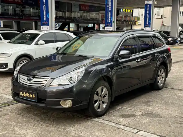 Subaru Outback 2011