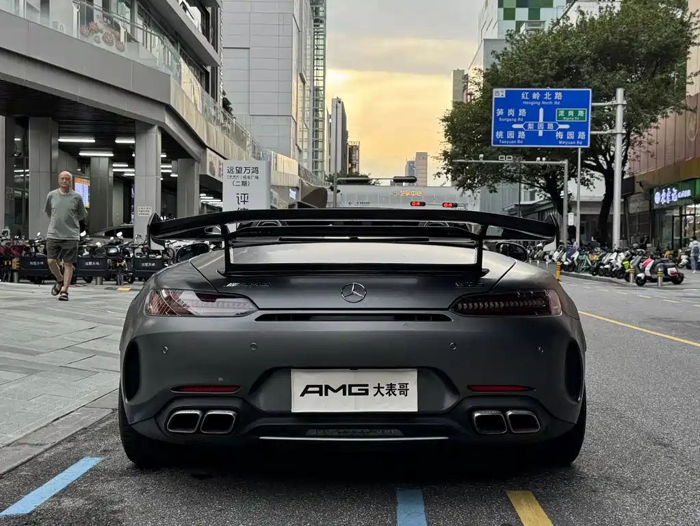 Mercedes-Benz AMG GT 2020 — фото 18