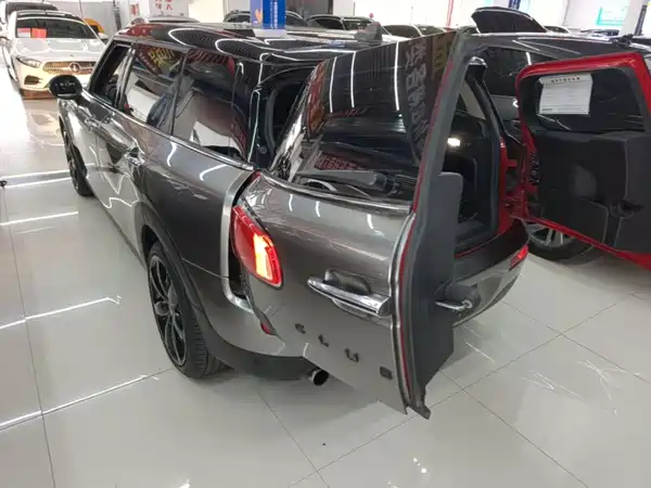 MINI Clubman 2018