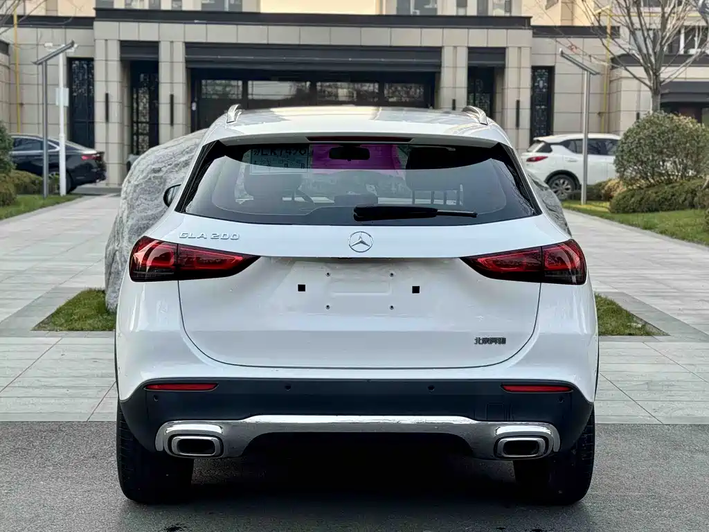 Mercedes-Benz GLA 2021 — фото 20
