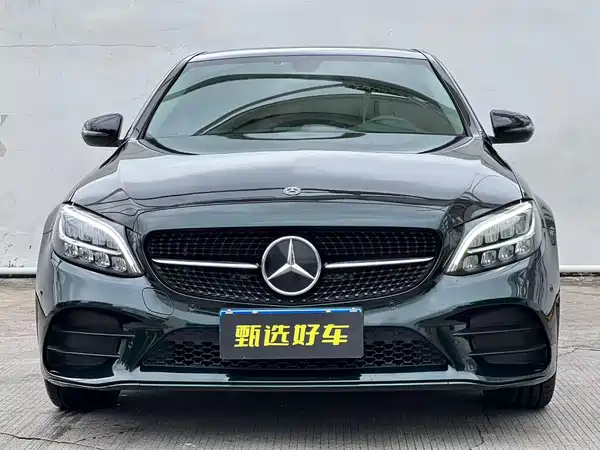 Mercedes-Benz C-Class 2021