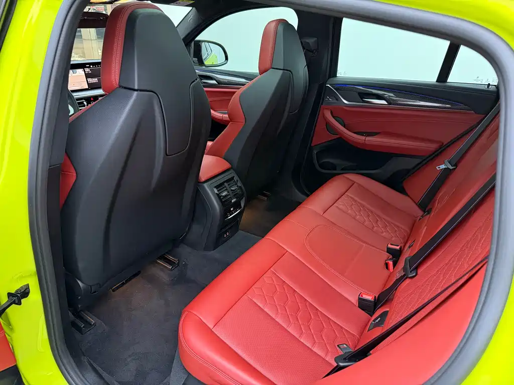 BMW X4 M 2022 — фото 14