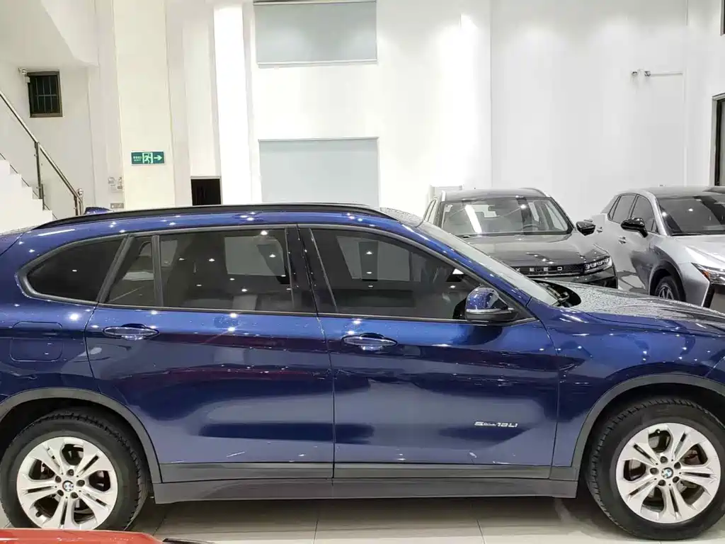 BMW X1 2016 — фото 15