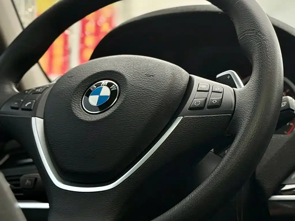 BMW X6 2015 — фото 12