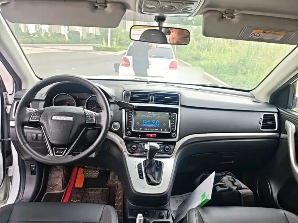 Haval M6 2020 — фото 10