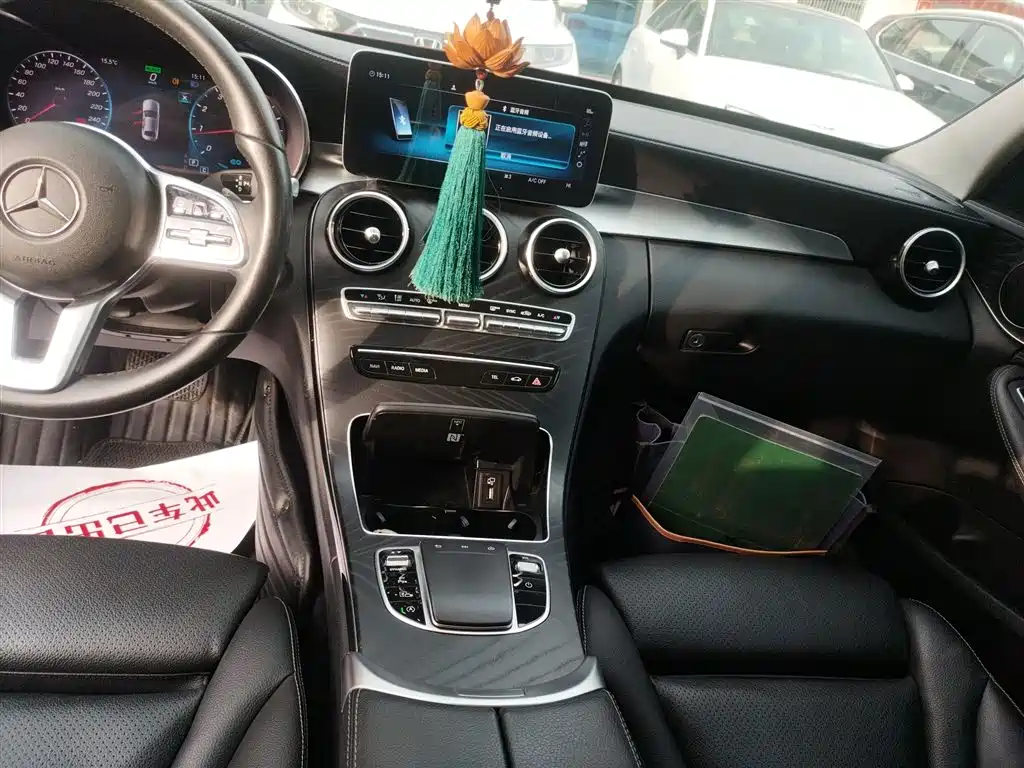 Mercedes-Benz C-Class 2020 — фото 13