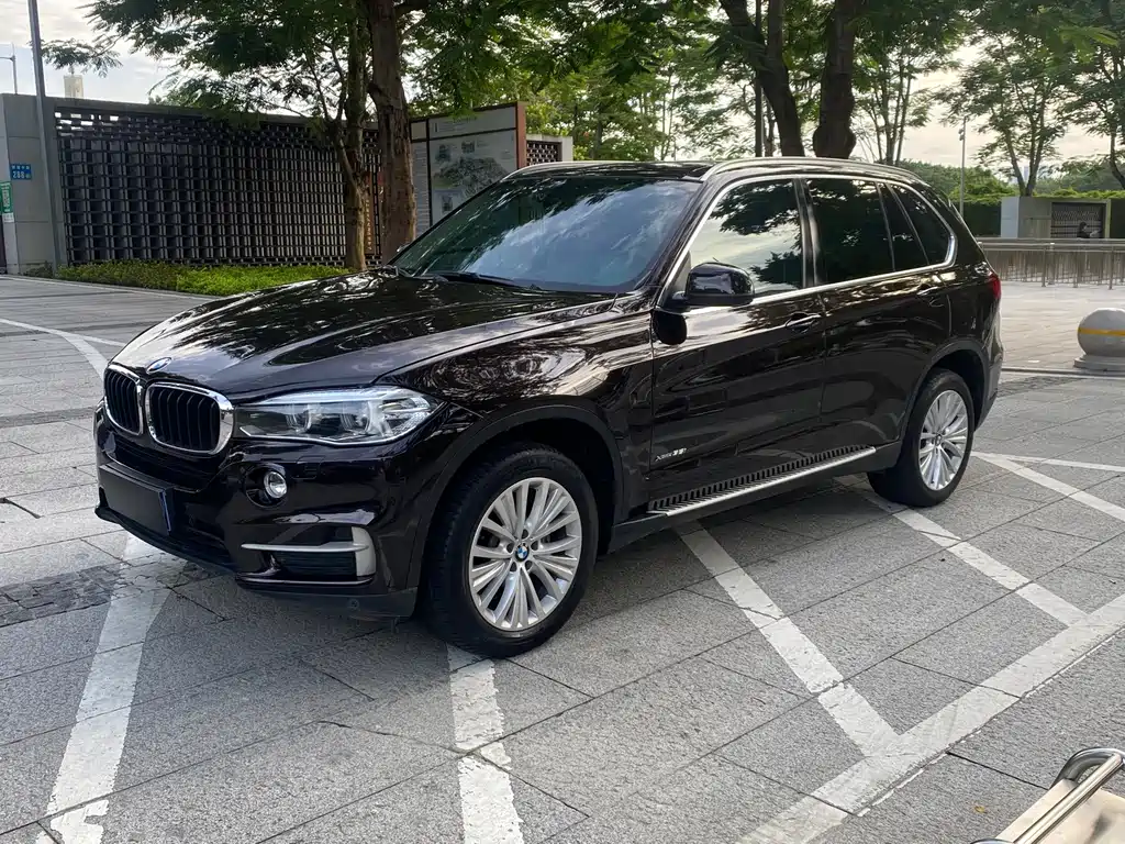 BMW X5 2015 — фото 1
