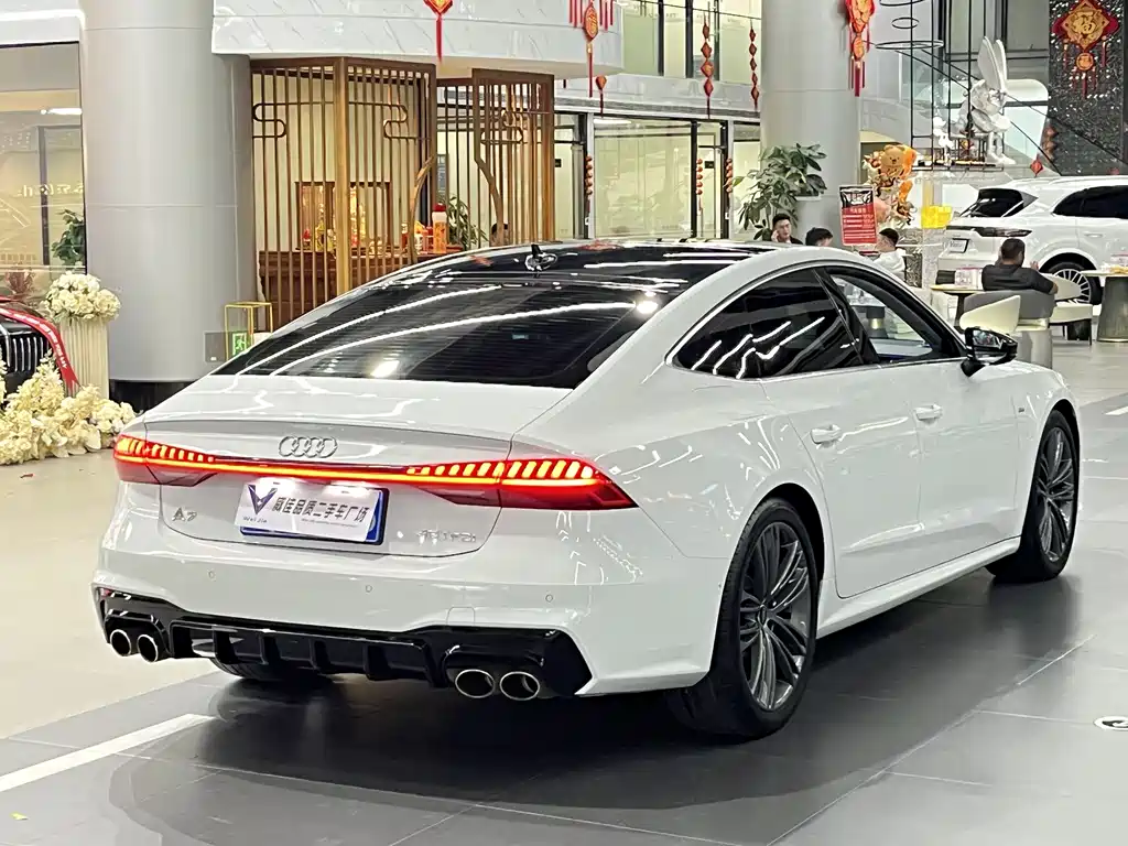 Audi A7 2023