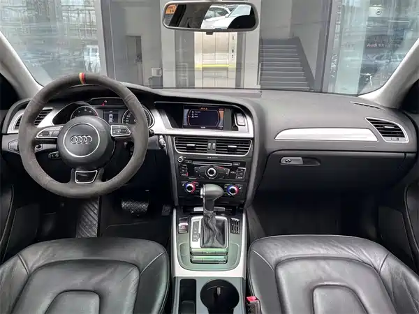 Audi A4 2014
