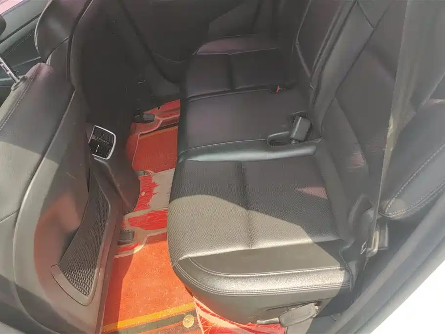 Hyundai Tucson 2018 — фото 10