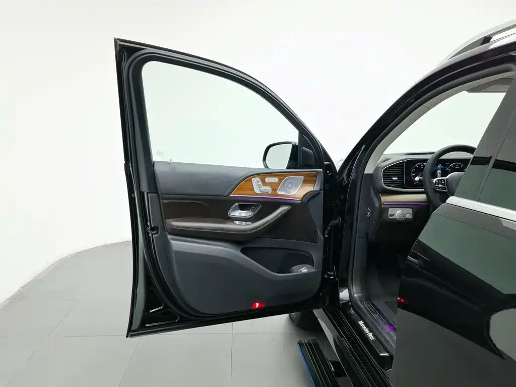Mercedes-Benz GLE 2020 — фото 15
