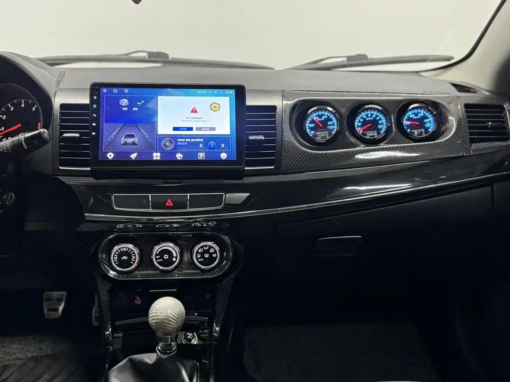 Mitsubishi Lancer EX 2014 — фото 10