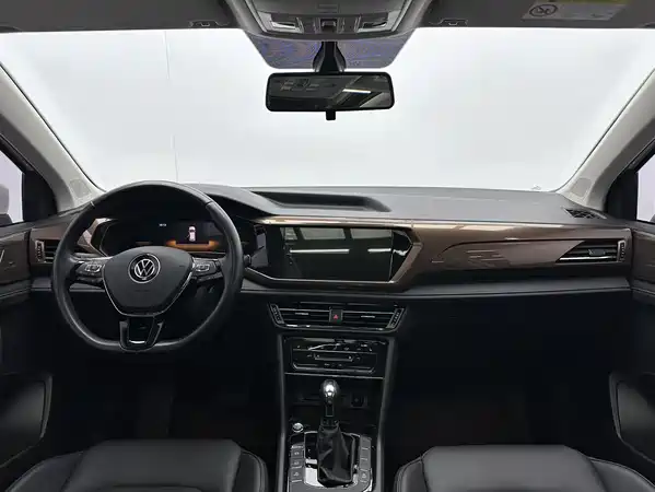 Volkswagen Tharu 2023