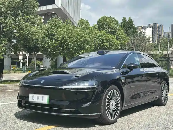Stelato S9 2025