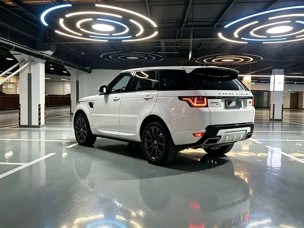 Land Rover Range Rover Sport 2020 — фото 16