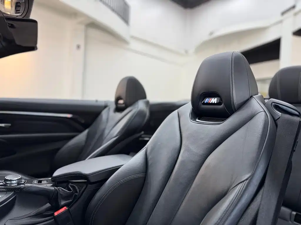 BMW M4 2015 — фото 25