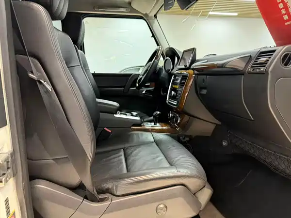 Mercedes-Benz G-Class 2014