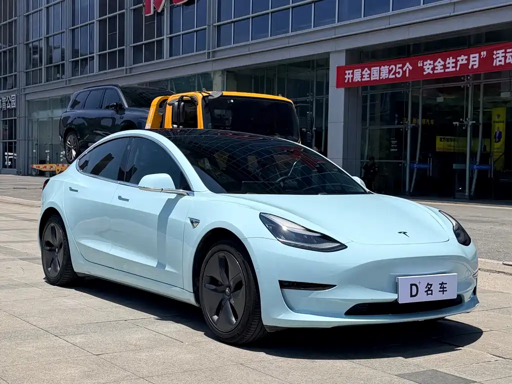 Tesla Model 3 2019 — фото 14