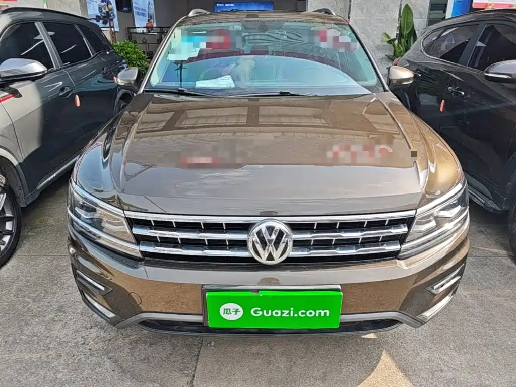 Volkswagen Tiguan L 2017 — фото 3
