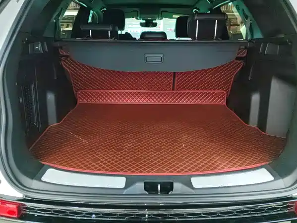 Land Rover Discovery Sport 2021