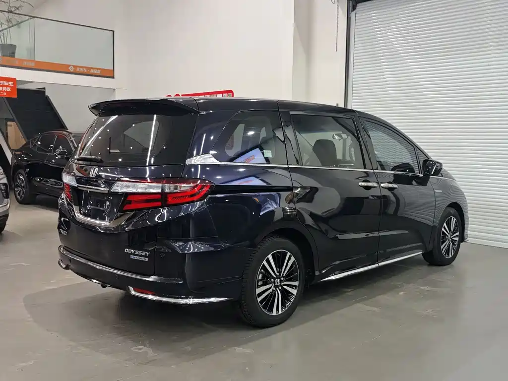 Honda Odyssey 2020 — фото 3