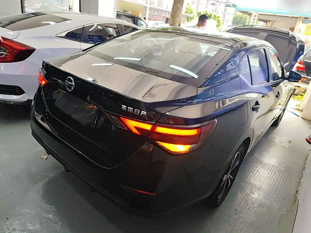Nissan Sylphy 2020 — фото 7