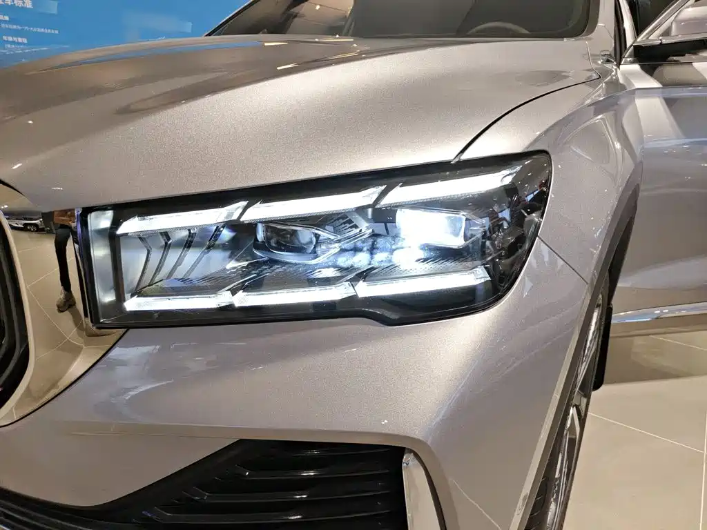 Geely Xingyue L 2022 — фото 22