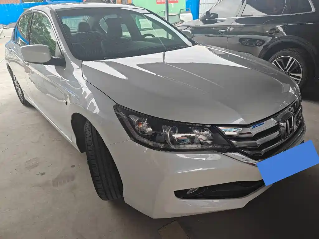 Honda Accord 2015 — фото 3