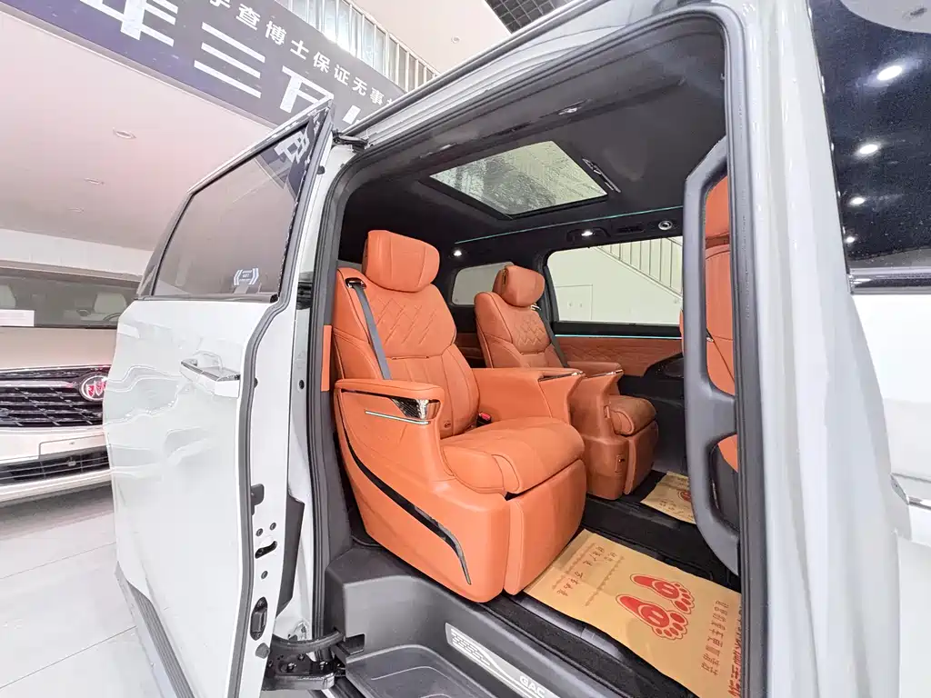 GAC Motor Xiangwang M8 2025 — фото 19