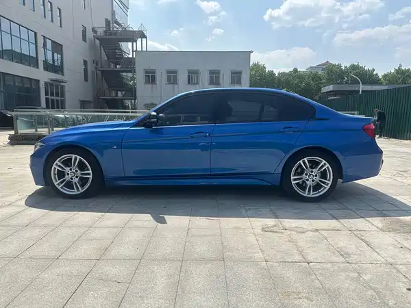 BMW 3 Series 2017