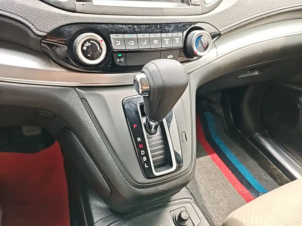 Honda CR-V 2017 — фото 14