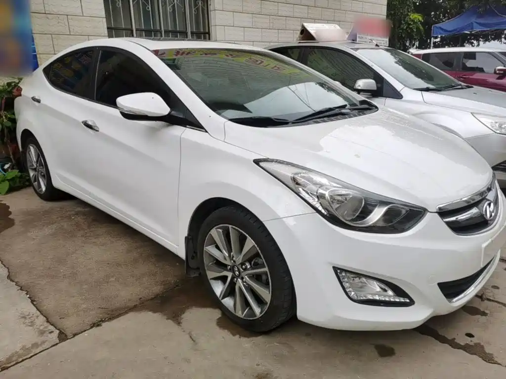 Hyundai Elantra Langdong 2015 — фото 4